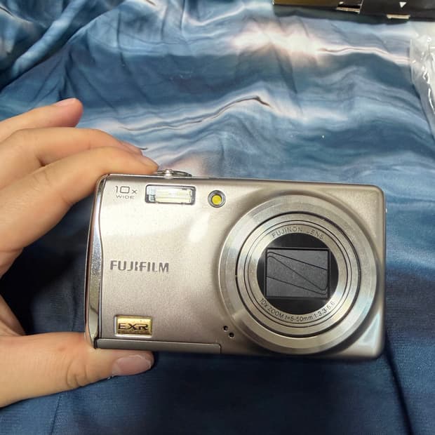 후지필름 파인픽스 f80exr 실버 카메라🤍✨
