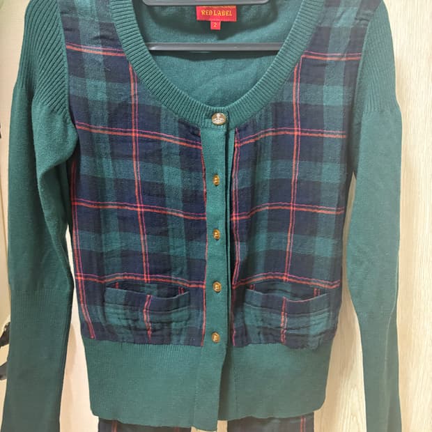 비비안웨스트우드 레드라벨 체크 가디건