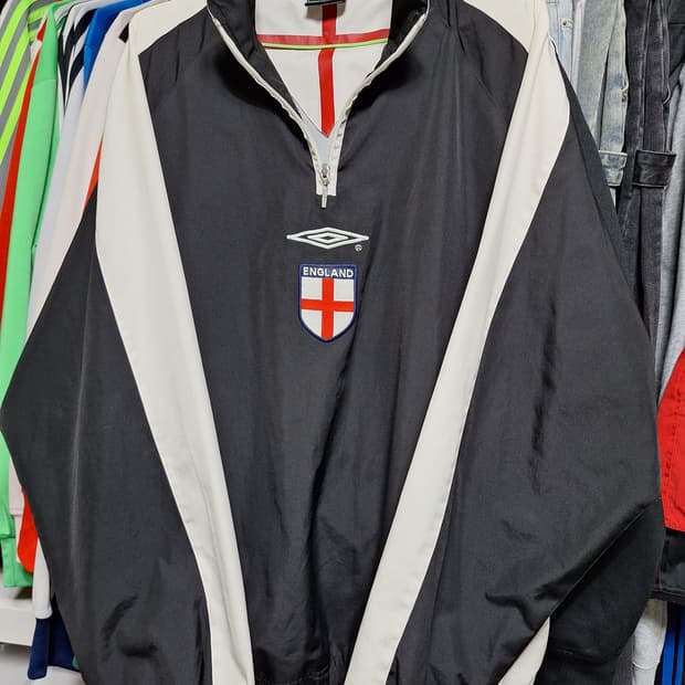 엄브로 잉글랜드 바람막이