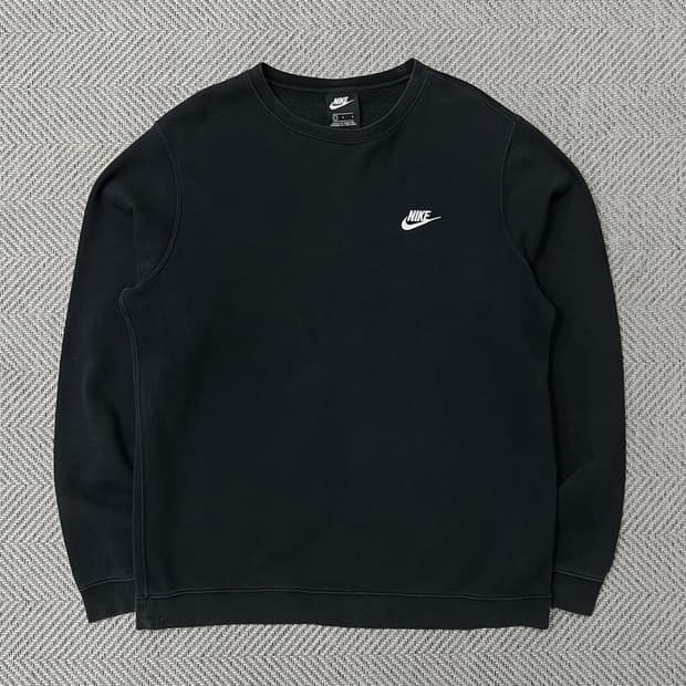 나이키 베이직 맨투맨 v0786