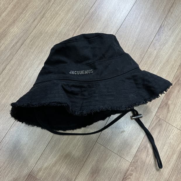 Jacquemus 버킷햇 블랙 