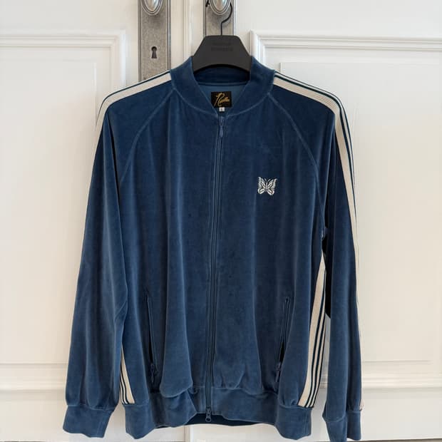 니들스 트랙 자켓 벨루어 마린 블루