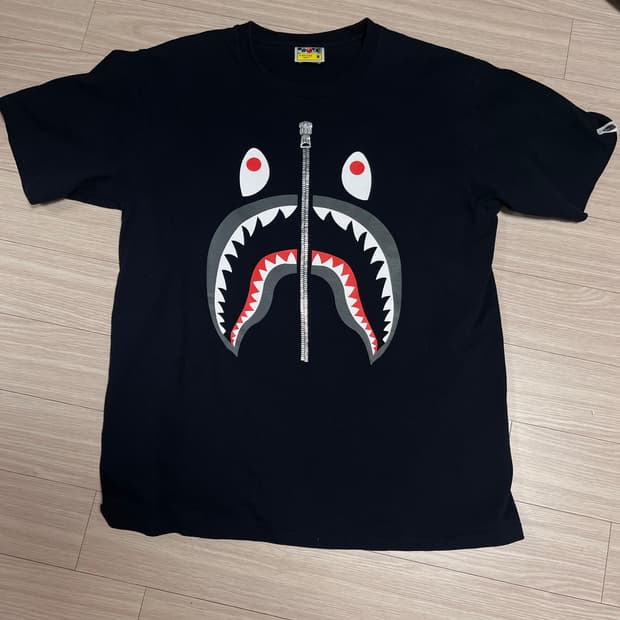 Bape shark tee