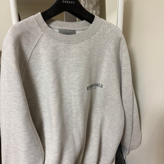 Essential 맨투맨 S