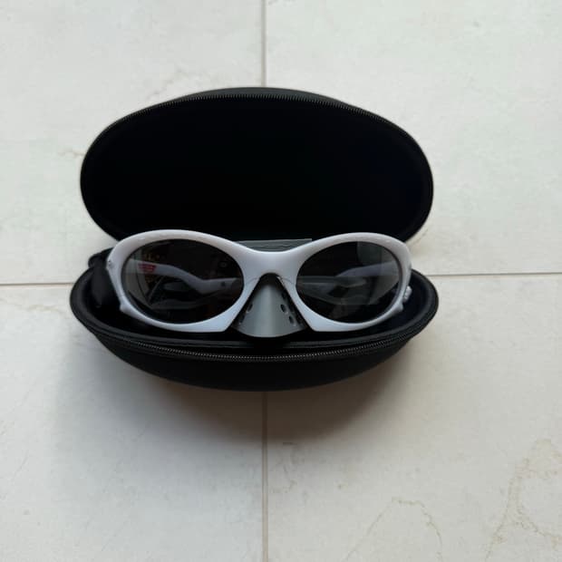 Oakley plantaris matte vapour