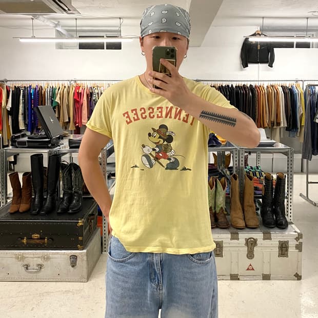 BEAMS x DISNEY t-shirts