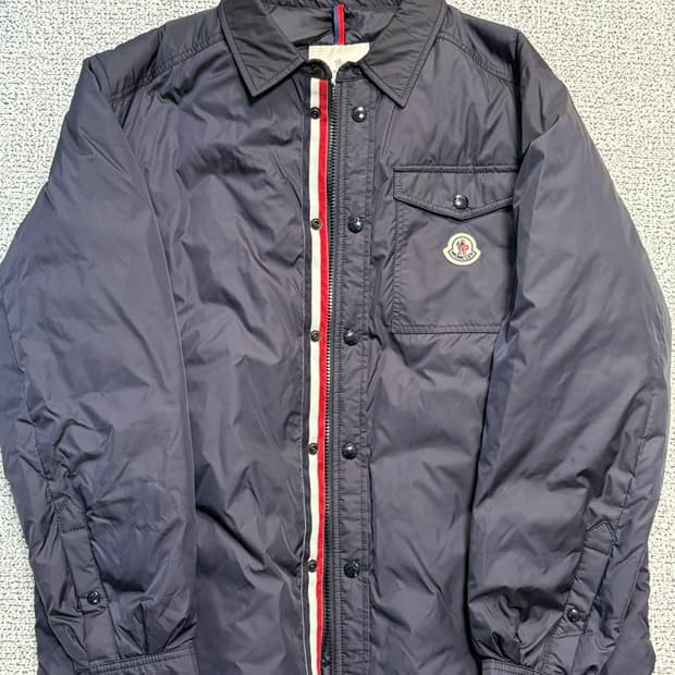 몽클레어 피롤 경량패딩