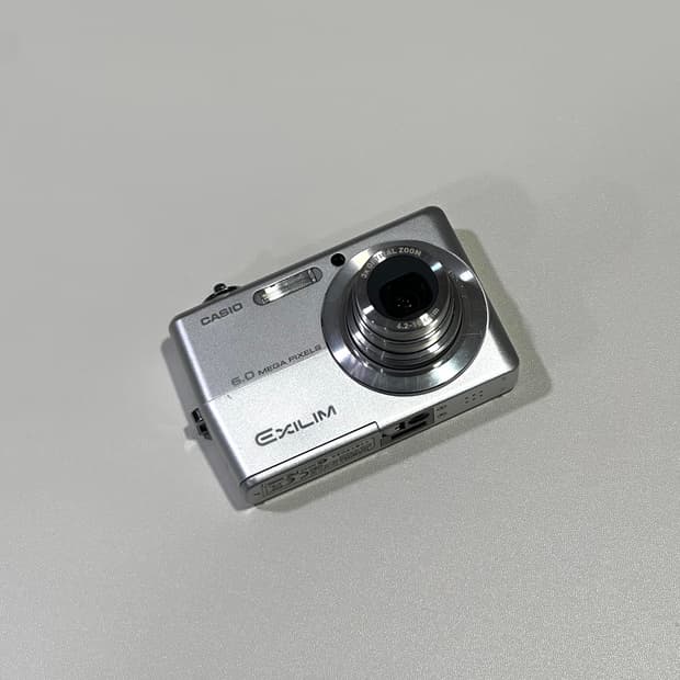 카시오 CASIO EX-Z600(실버)