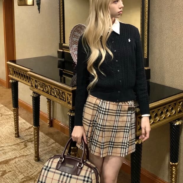 2000s Burberry 베이지 노바 체크 브라운 트리밍 보스턴 토트백