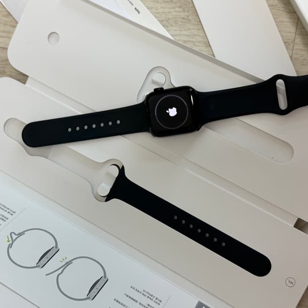 애플워치 SE2 40mm 미드나이트 GPS