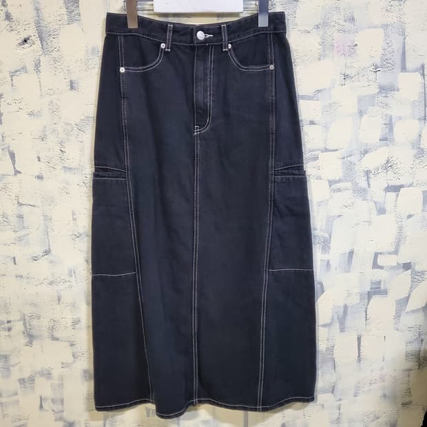 에잇세컨즈 여성 카고 흑청 데님 스커트 