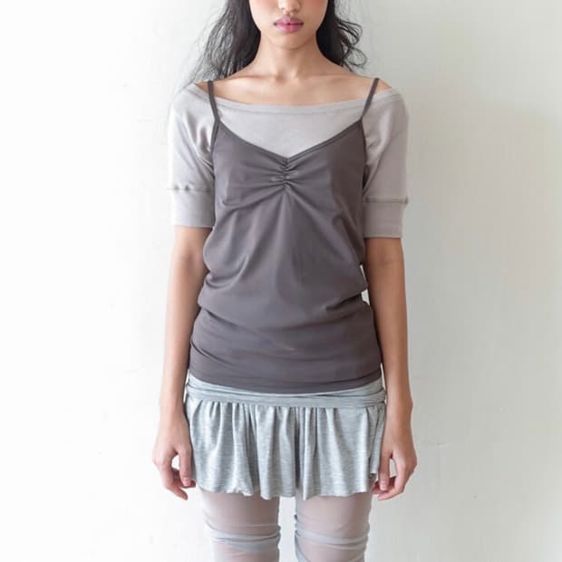 구해요) 샵페어리 clear sleeveless 슬리브리스 브라운