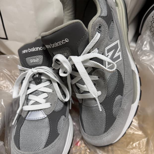 뉴발란스992 코어그레이