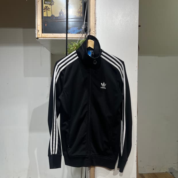 아디다스 오리지널 트랙탑 져지
