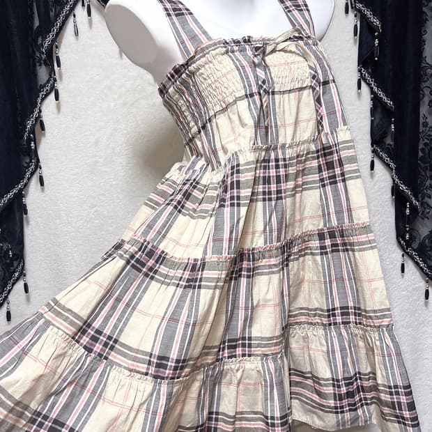 버버리 블루라벨 노바체크 나시 원피스 캉캉 롱스커트 라떼갸루 핀터 너드