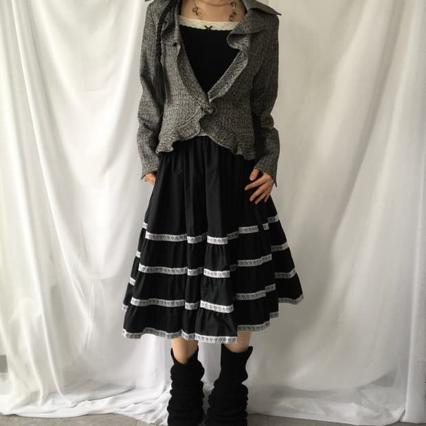 Ruffle point tied jacket