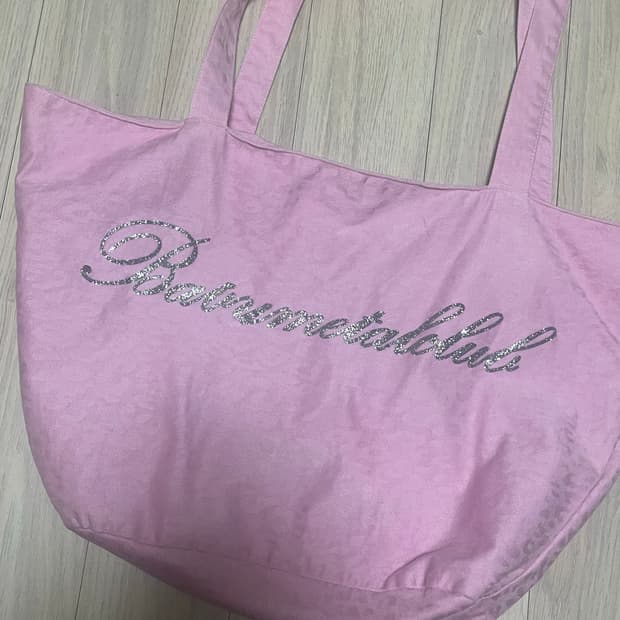 베이비메탈클럽 쥬시백 핑크 판매 합니다