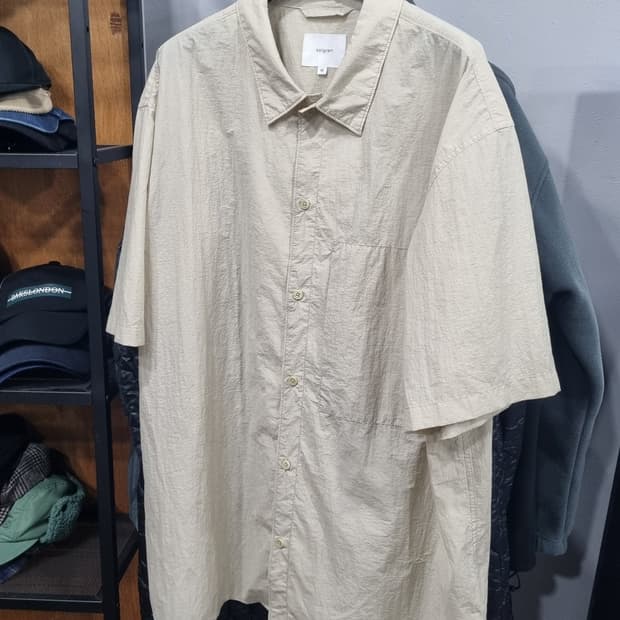에피그램 kolon 반팔 깔끔셔츠 여름남방 105