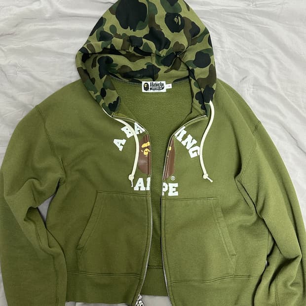 베이프 퍼스트 카모 컬리지 후드집업 S 사이즈