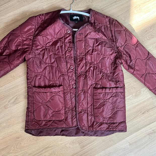 스투시 퀼팅자켓