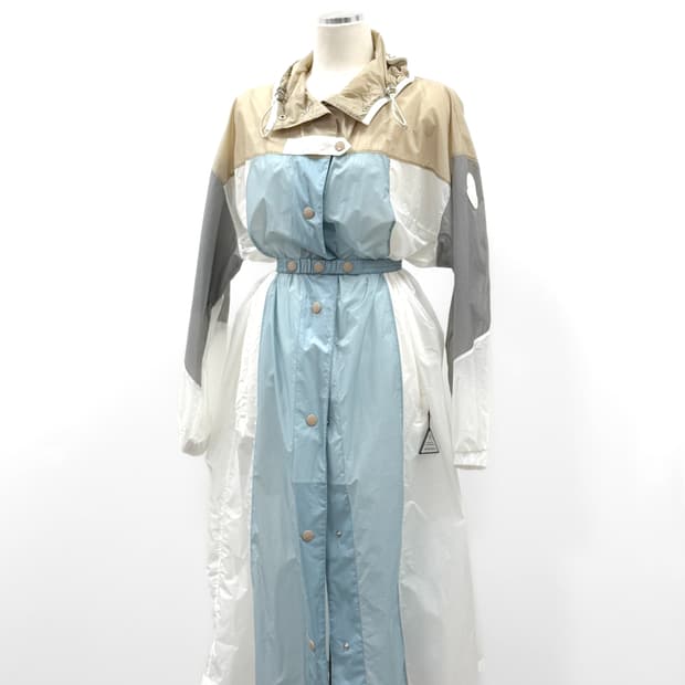 몽클레르 아케나르 컬러블록 바람막이 벨티드 코트