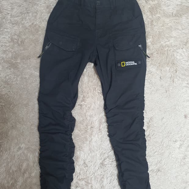 내셔널지오그래픽 카고 팬츠 상태 굿  사이즈 27~28