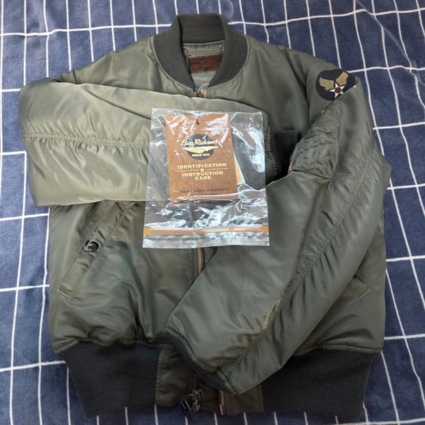 버즈릭슨 MA-1 세이지 그린, M 사이즈