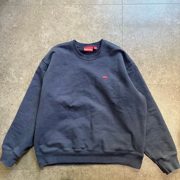 [L]슈프림 스몰 박스 크루넥 네이비 - 23SS