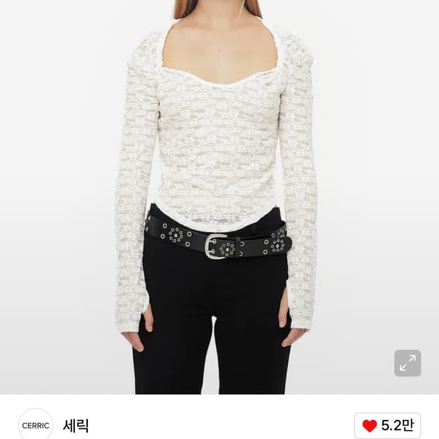 세릭 LACE SHOULDER SHIRRING TOP / IVORY