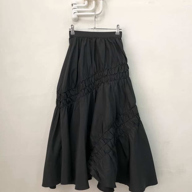 Black shirring long skirt