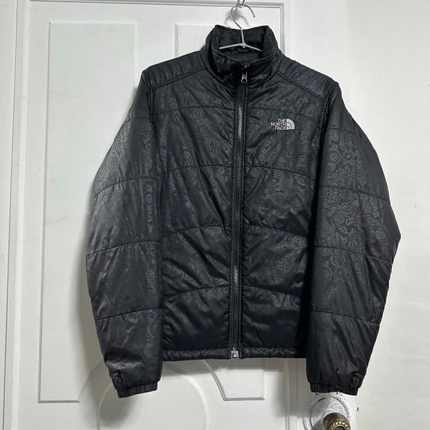 노스페이스 경량패딩