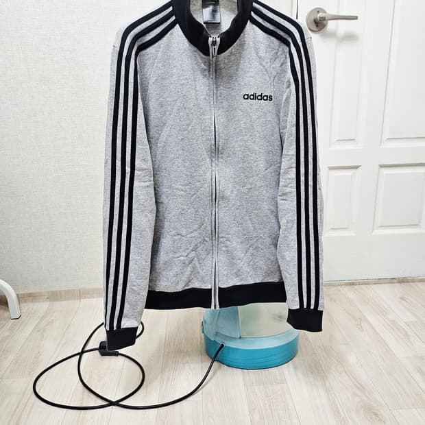 (95~100)M ☆우주매물☆ 아디다스 에센셜 [회검] 트랙탑져지