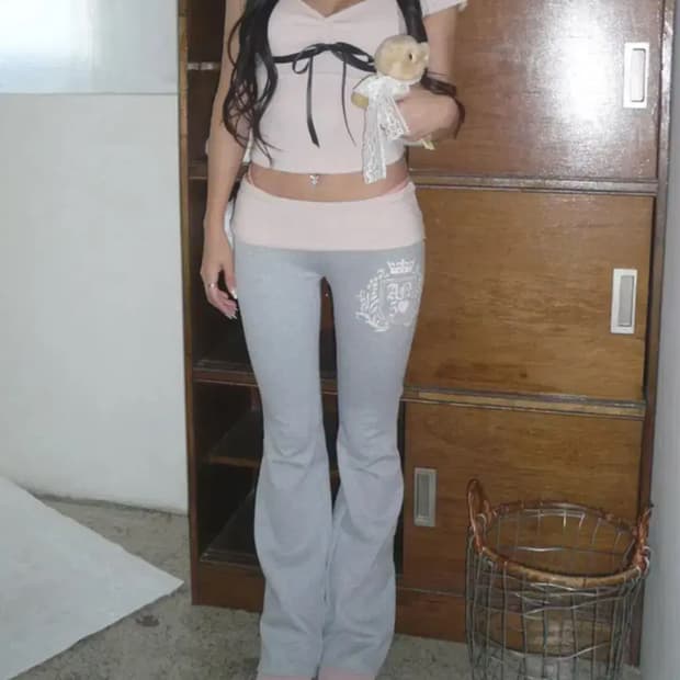 엔젤넘버555 폴디드 부츠컷 팬츠 + 하치 티셔츠 셋업