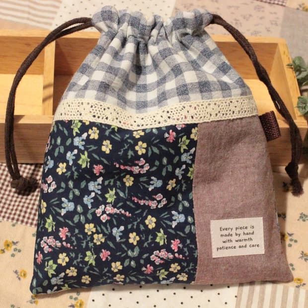 핸드메이드 패치워크 스트링 파우치