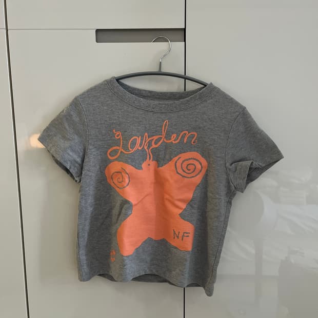 나이트 프루티 크롭 티셔츠