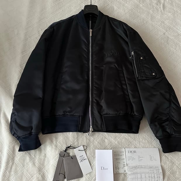 디올 주디 봄버 새상품(풀구성 영수증 O, 구매가 420)