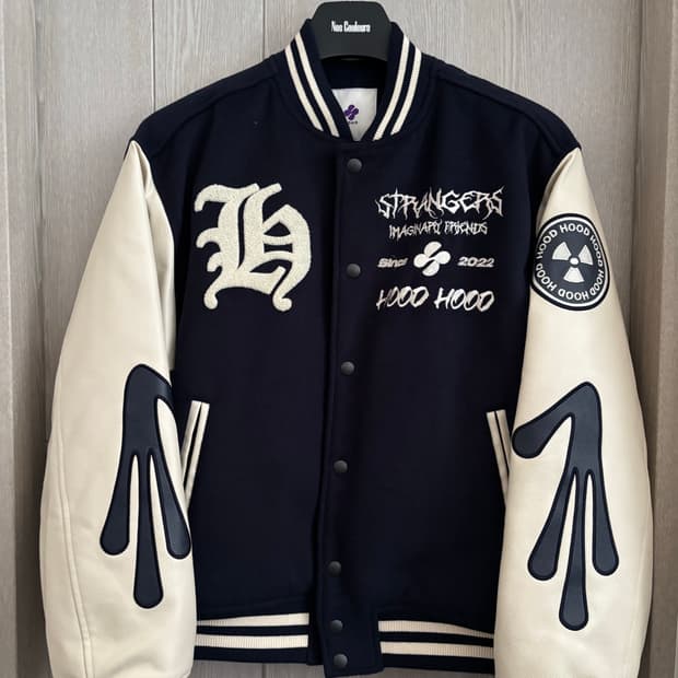 후드후드 에일리언 바시티