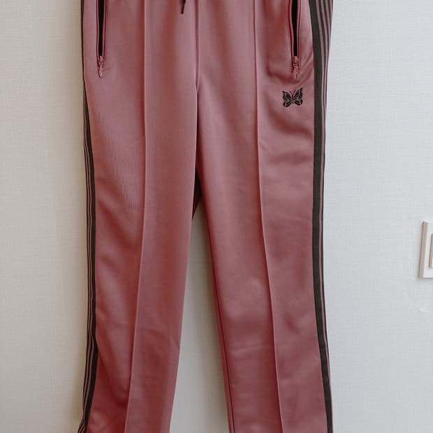 니들스 핑크 트랙팬츠