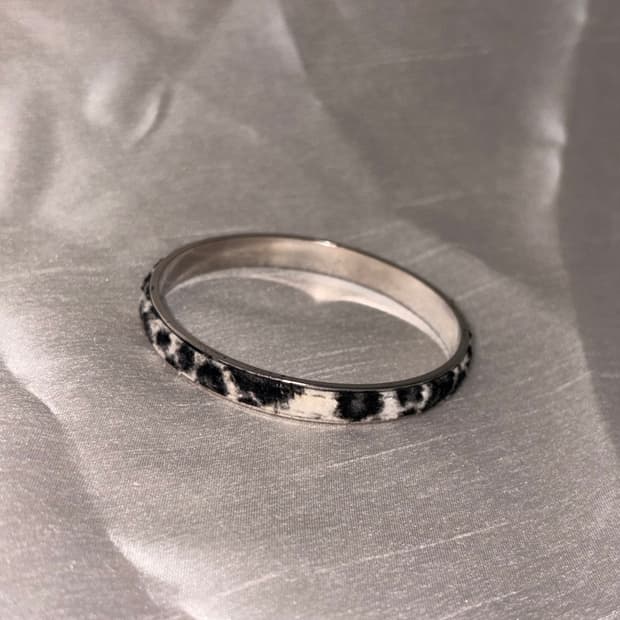 Leopard bangle