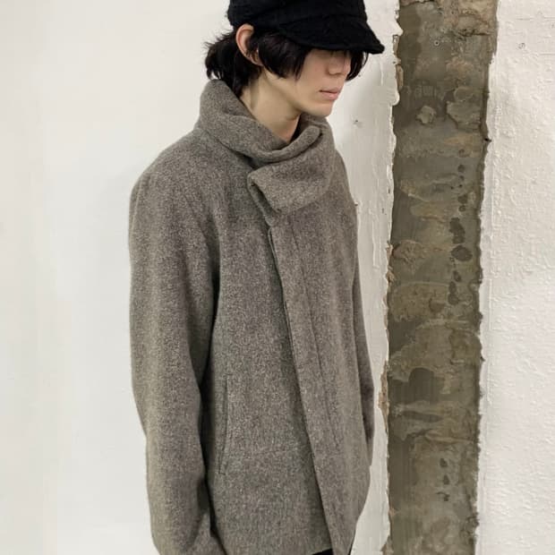 이세이미야케 플랜테이션 비대칭 코트