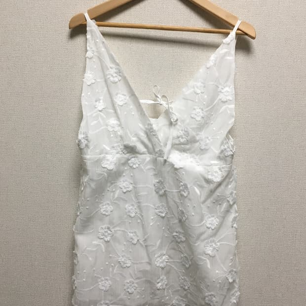 (새상품) 플라워 슬리브리스