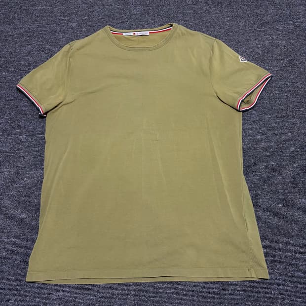 몽클레어 마글리아 슬림핏 티셔츠