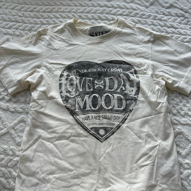 세터 레트로 무드 그래픽 티셔츠(s)