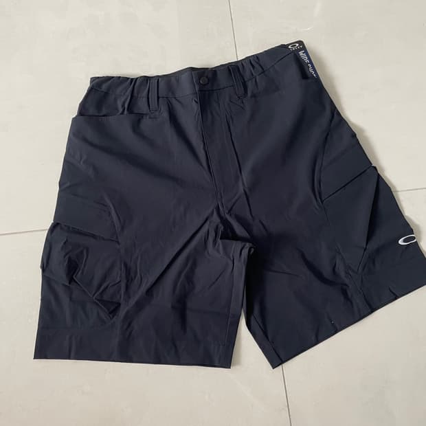 wide cargo shorts 2.0 FOA408771 와이드 카고팬츠