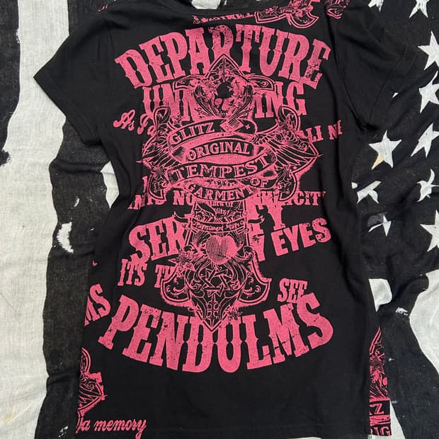 *rare design* 2000s 펑크 레드 크로스 스컬 딱붙 티셔츠