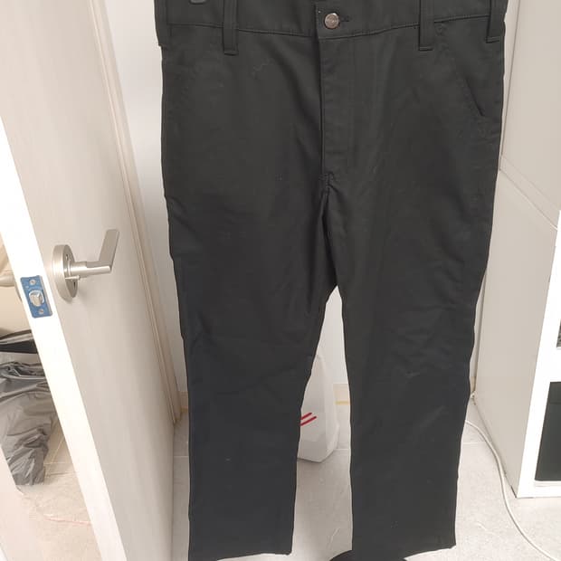 칼하트 블랙 싱글니  바지 최고좋음  -33사이즈