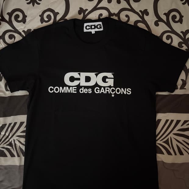 [S] 꼼데가르송 CDG 반팔 새상품