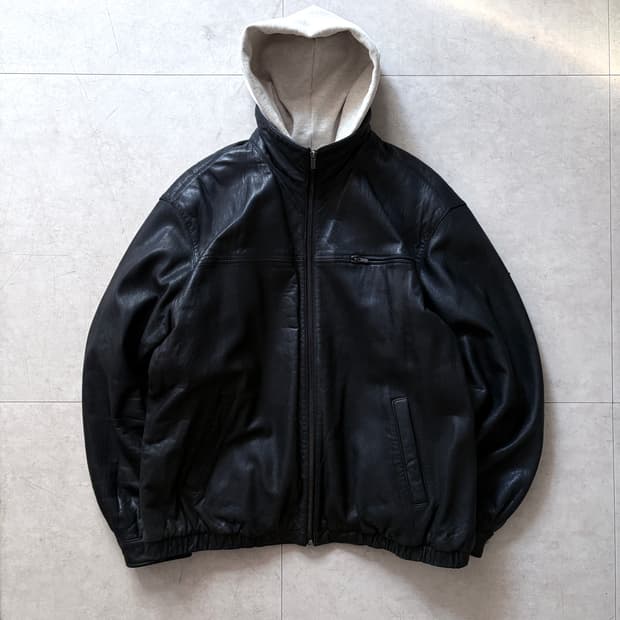 BRANDIN 램레더 하이넥 블루종