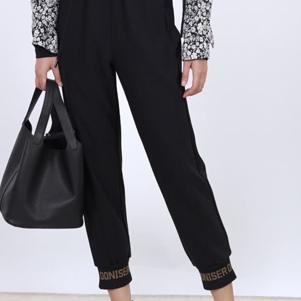 DONISER 여성 블랙 기모조커 바지