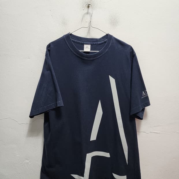 알마니 익스체인지 A/X 네이비 빅로고 반팔티